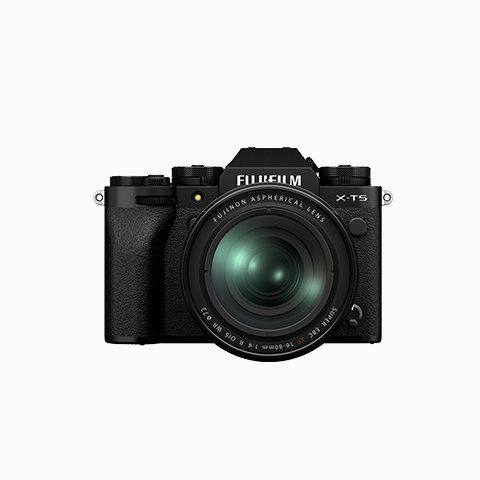 Fujifilm X-T5 Mirrorless Digital Camera with XF 16-80mm f/4 R OIS WR Lens (Black)